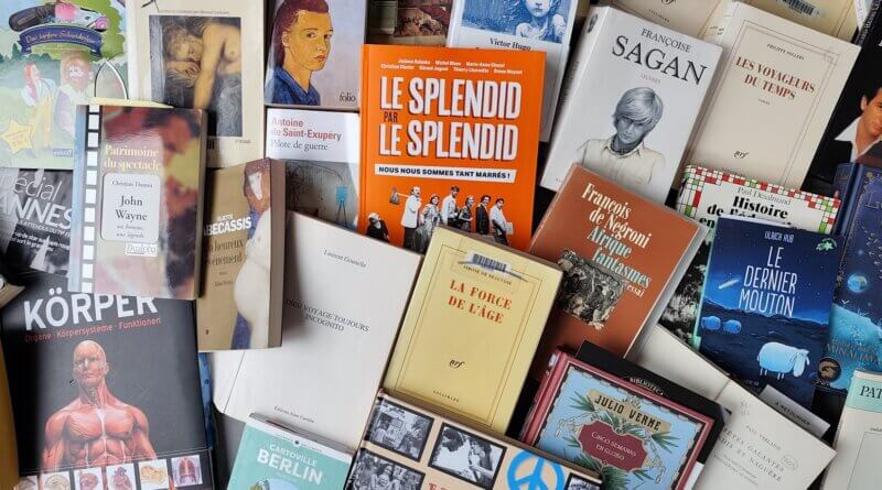 Empire Bolloré : crainte du monde de l&rsquo;édition et du cinéma