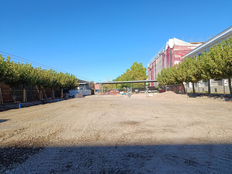 Baustelle auf dem DFG-Schulhof (Foto: Grieser / Camäléon)