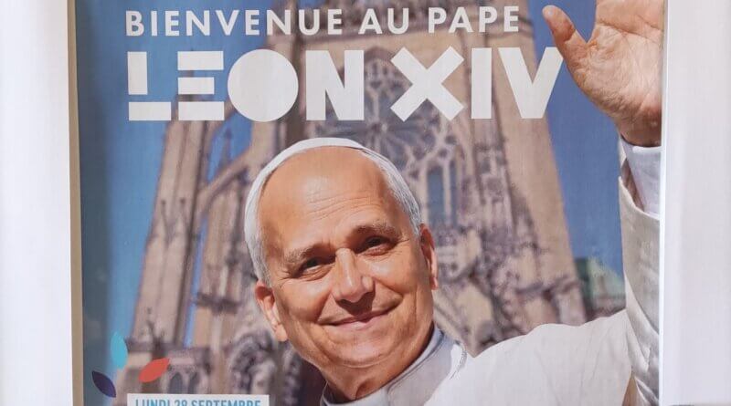 Mot de la semaine : #Le Pape est en France !